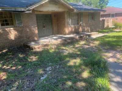 Home For Sale in Orangeburg, South Carolina