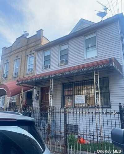 Home For Sale in Corona, New York