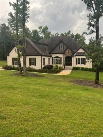 Home For Sale in Opelika, Alabama