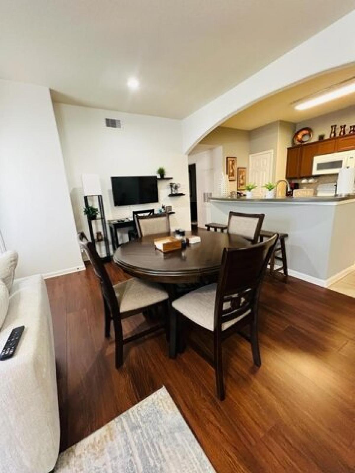 Picture of Home For Sale in The Woodlands, Texas, United States