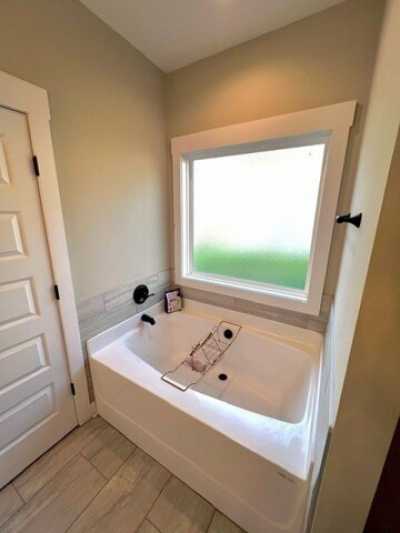 Home For Sale in Springfield, Tennessee