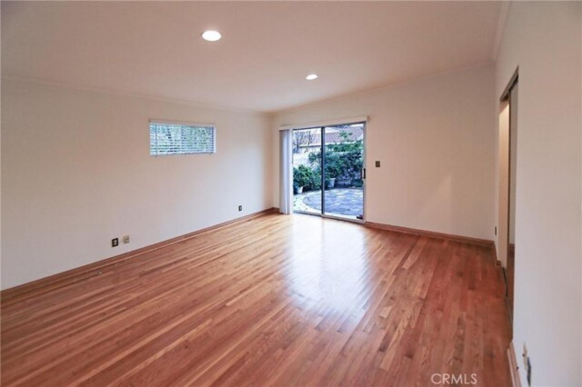 Picture of Home For Rent in Encino, California, United States