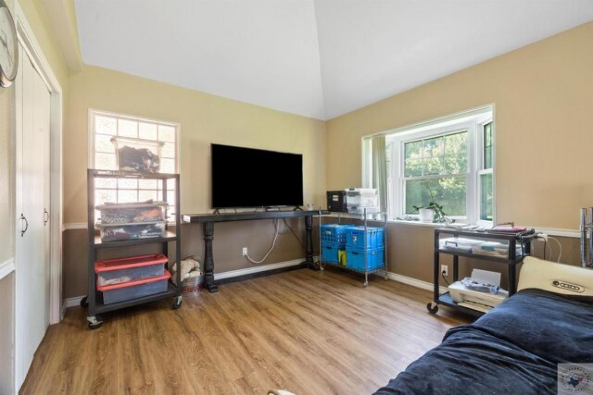 Picture of Home For Sale in Texarkana, Texas, United States