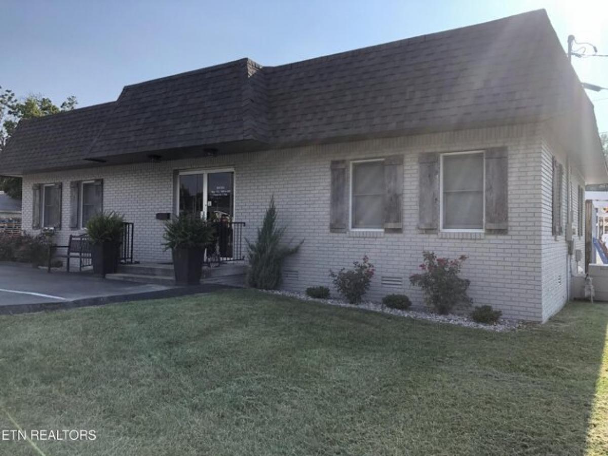 Picture of Home For Sale in Jamestown, Tennessee, United States