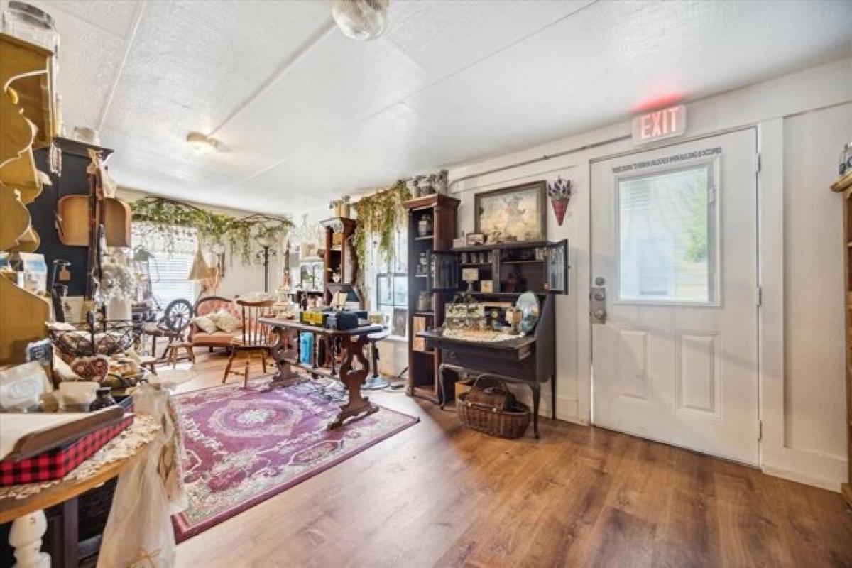 Picture of Home For Sale in Bastrop, Texas, United States