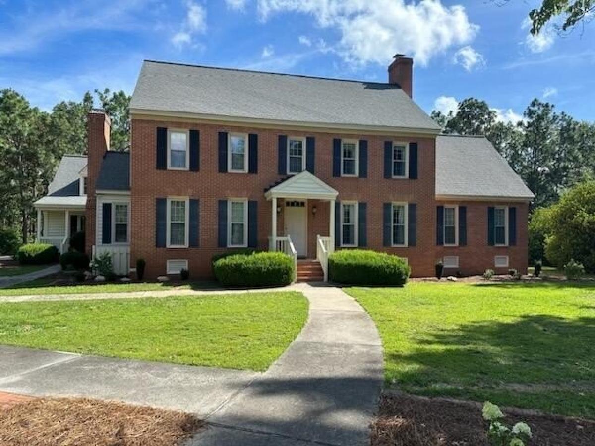 Picture of Home For Sale in Aiken, South Carolina, United States