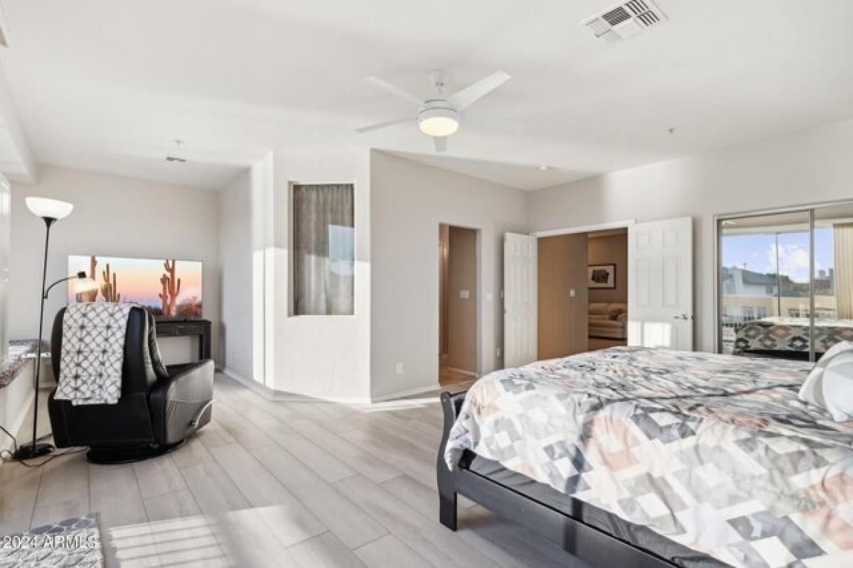 Picture of Home For Sale in Gilbert, Arizona, United States