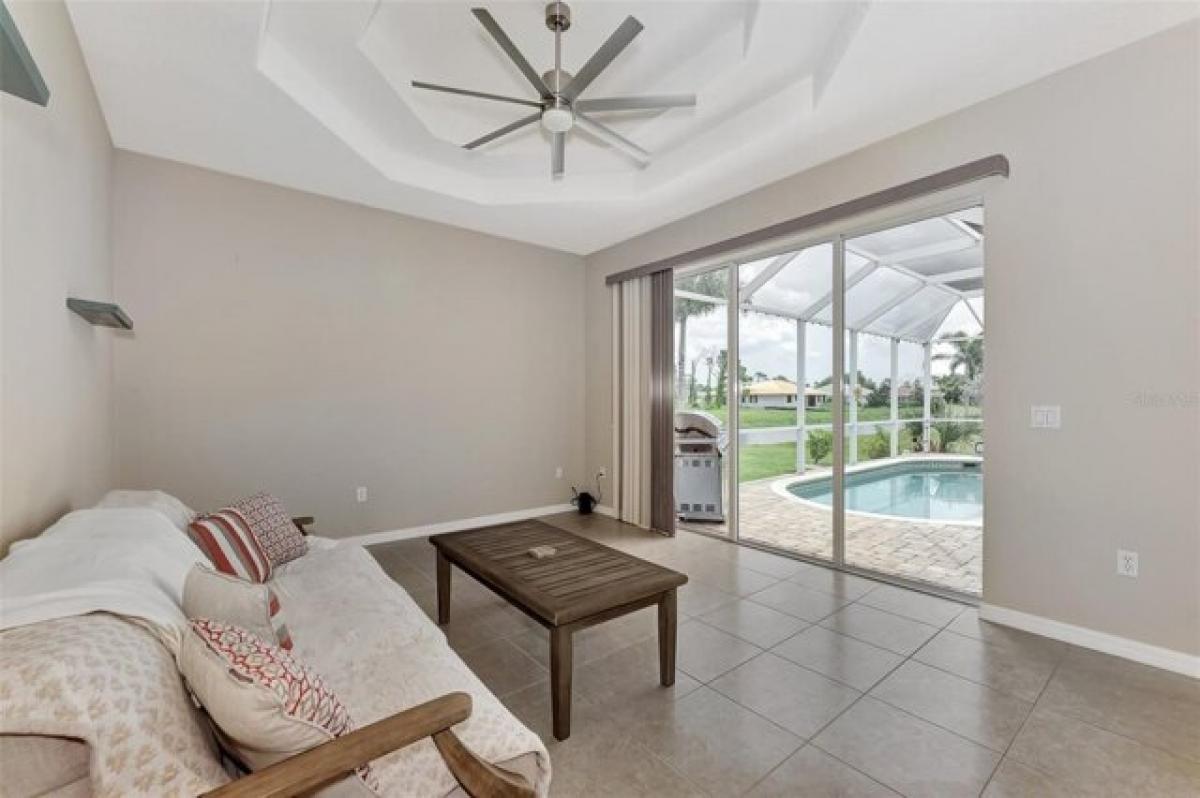 Picture of Home For Sale in Rotonda West, Florida, United States