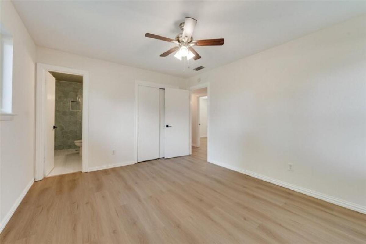 Picture of Home For Sale in Mansfield, Texas, United States