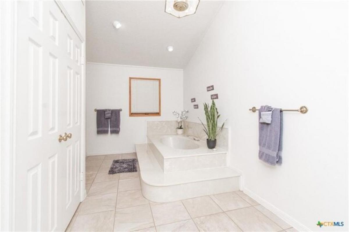 Picture of Home For Sale in Copperas Cove, Texas, United States