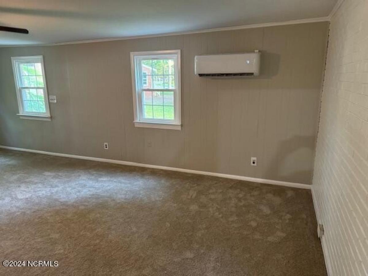 Picture of Home For Sale in Wilson, North Carolina, United States