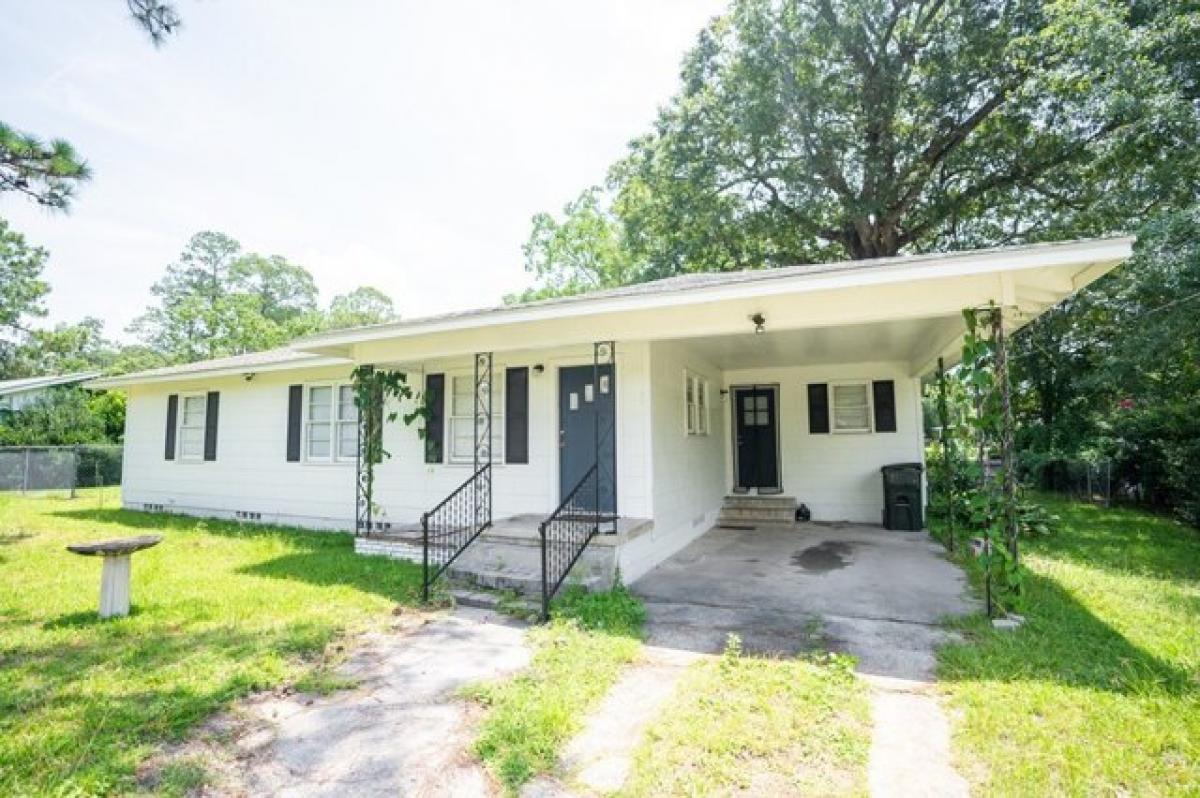 Picture of Home For Sale in Waycross, Georgia, United States