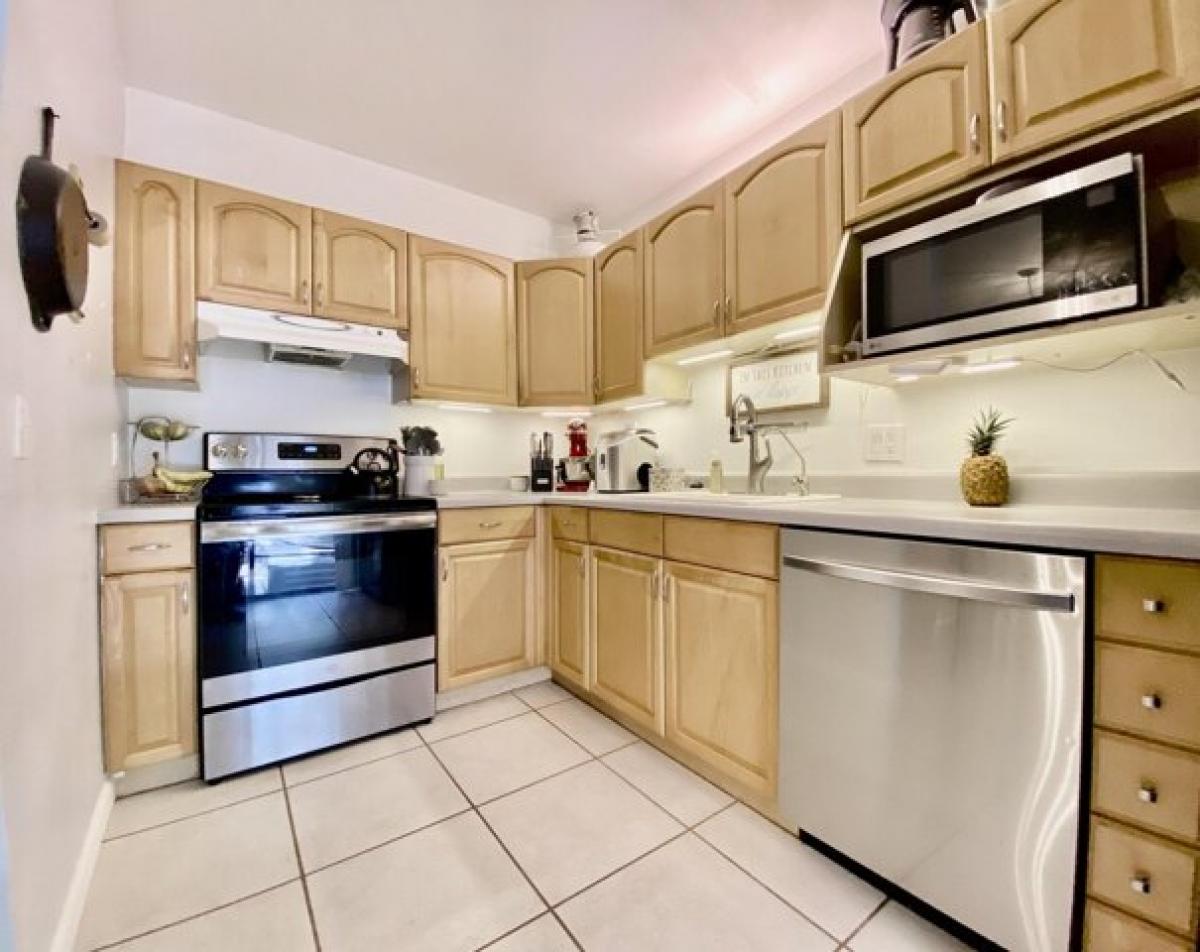 Picture of Home For Sale in Palm Beach Gardens, Florida, United States