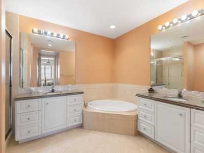 Home For Sale in Fort Pierce, Florida