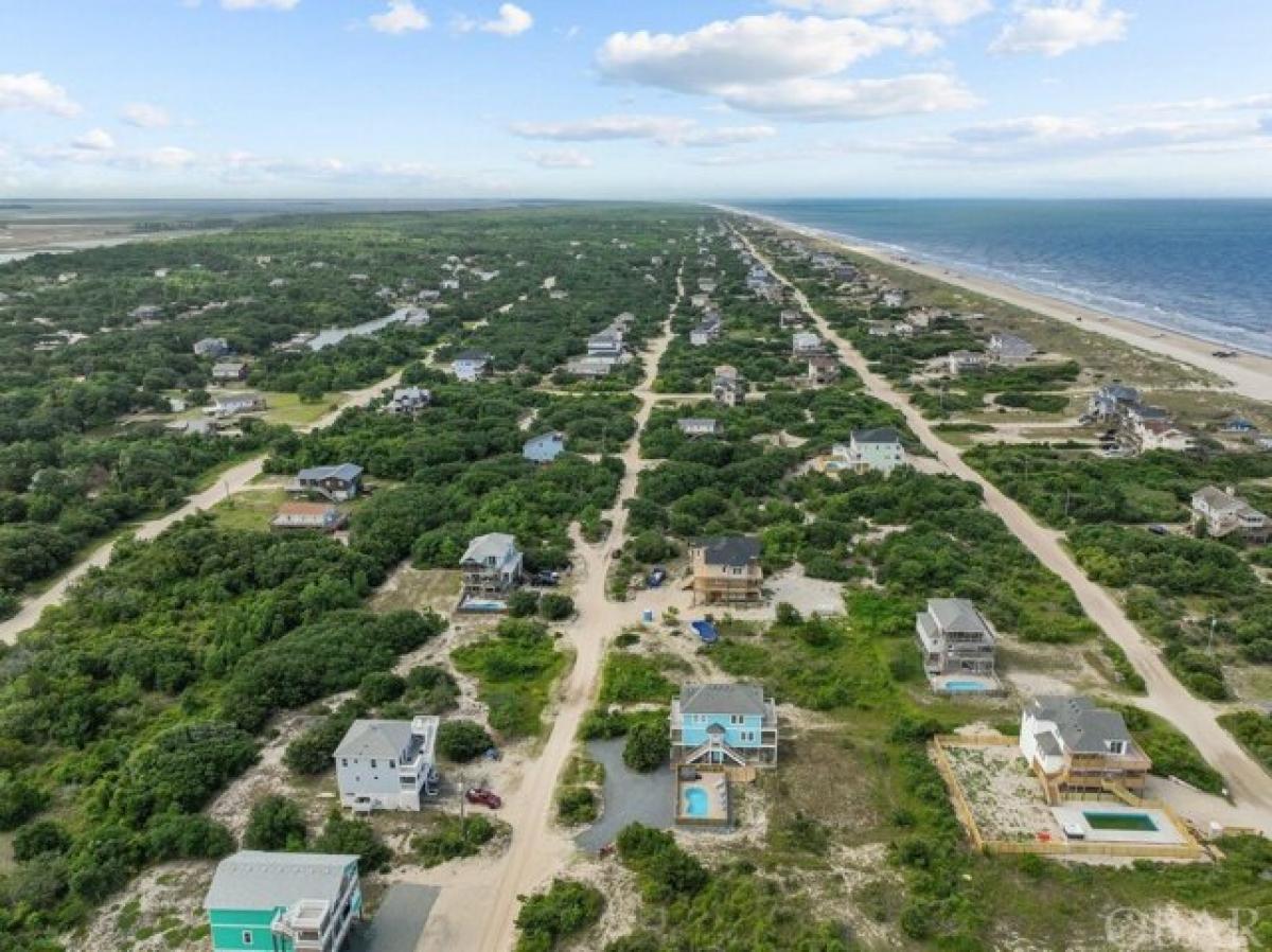 Picture of Home For Sale in Corolla, North Carolina, United States