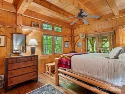 Home For Sale in Burnsville, North Carolina