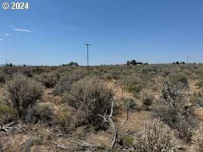 Residential Land For Rent in Christmas Valley, Oregon