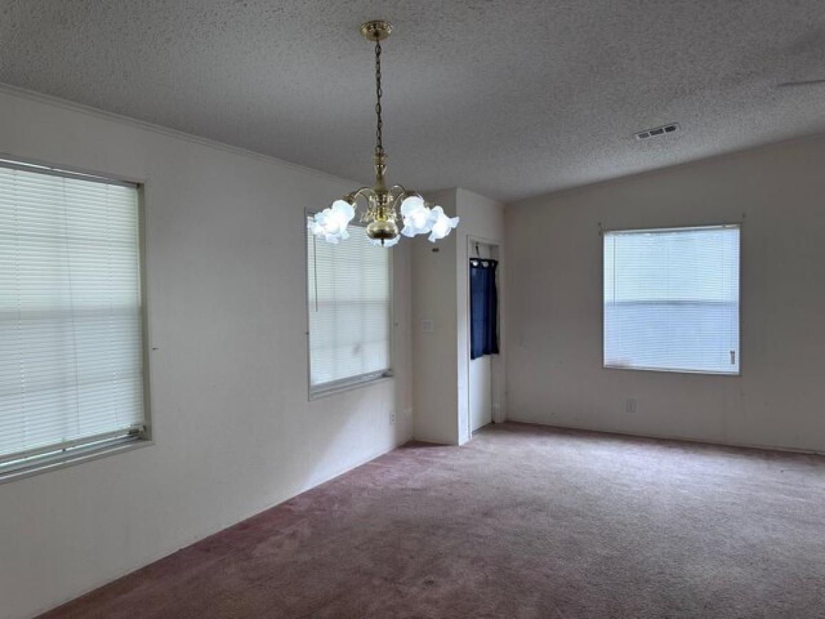 Picture of Home For Sale in Debary, Florida, United States