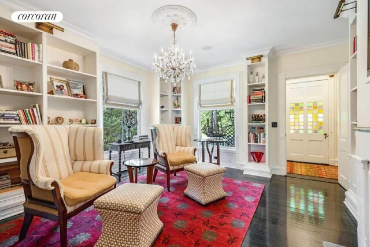 Picture of Home For Rent in Southampton, New York, United States