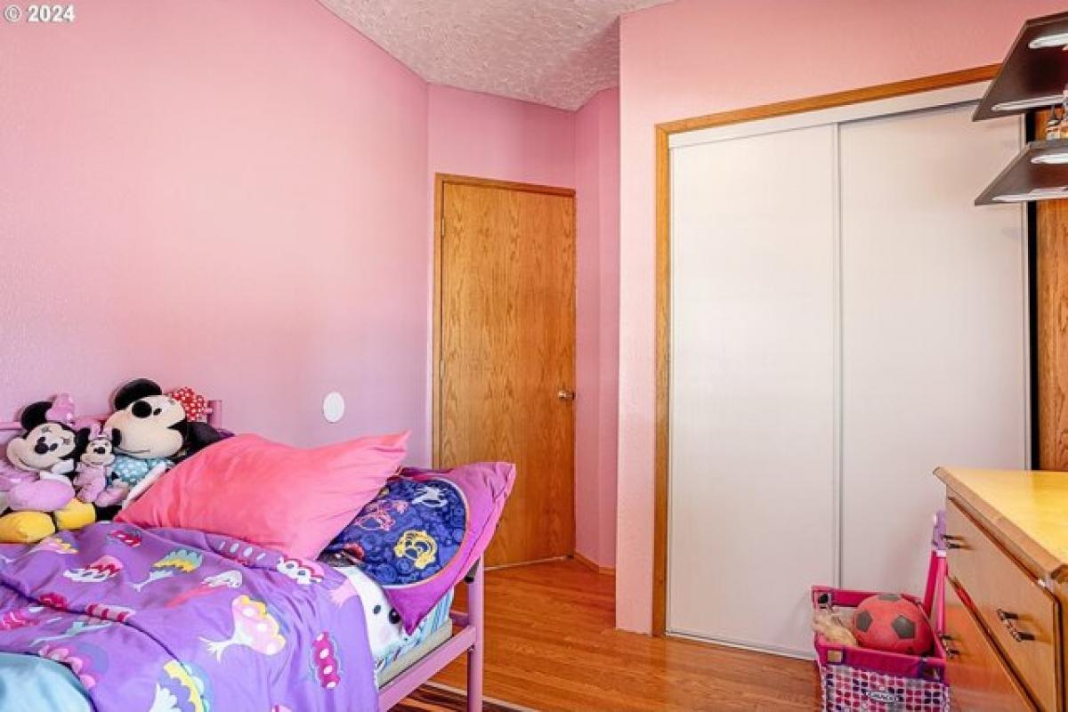 Picture of Home For Sale in Longview, Washington, United States