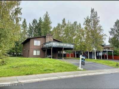 Home For Sale in Anchorage, Alaska