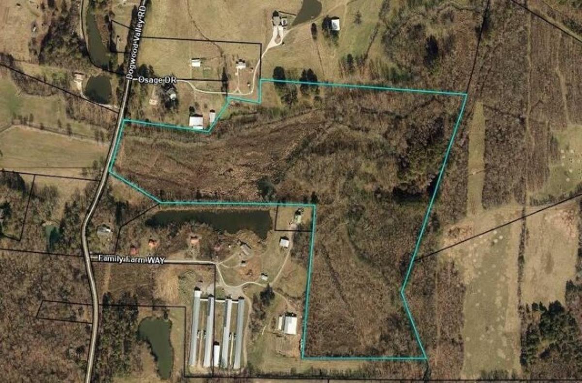Picture of Residential Land For Sale in Tunnel Hill, Georgia, United States