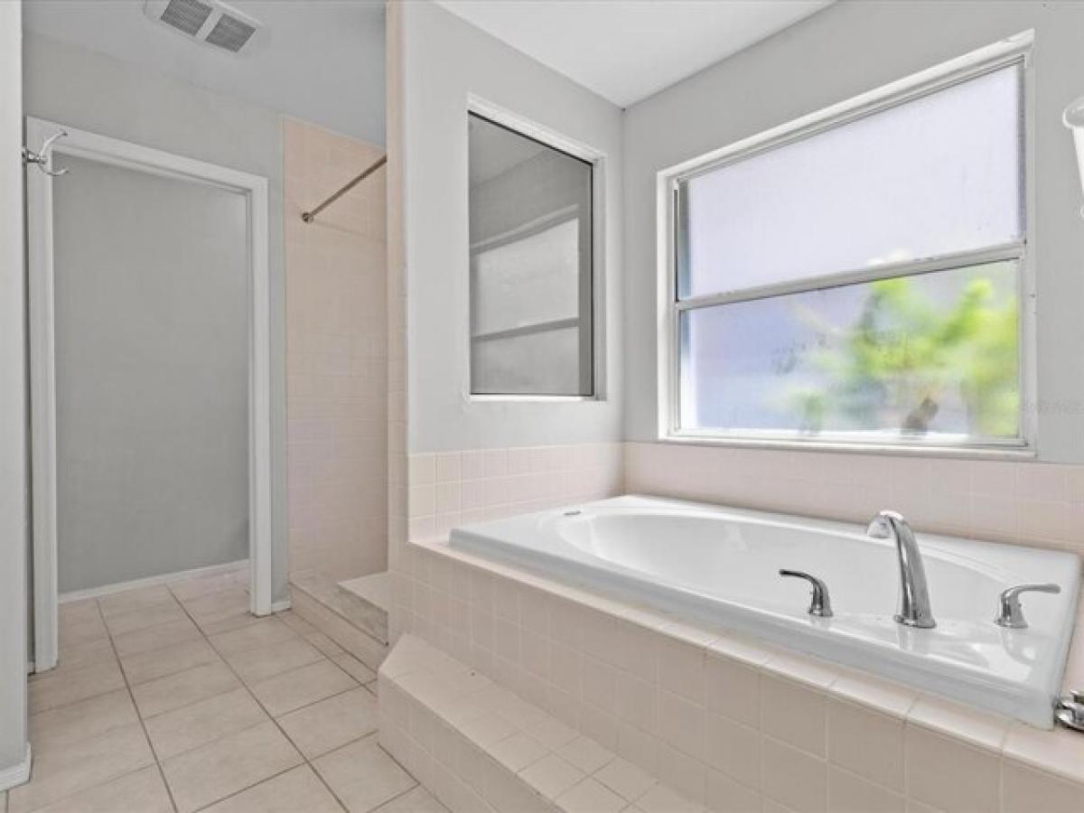 Picture of Home For Sale in Tarpon Springs, Florida, United States