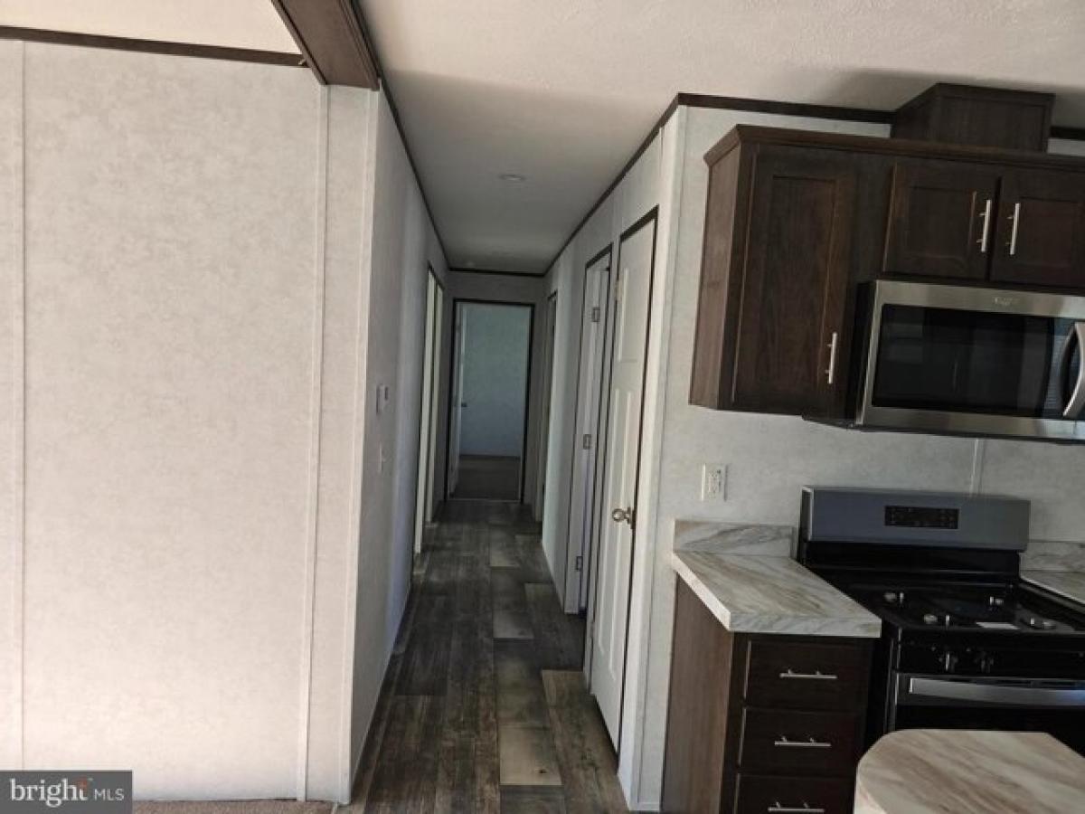 Picture of Home For Sale in Harrisburg, Pennsylvania, United States