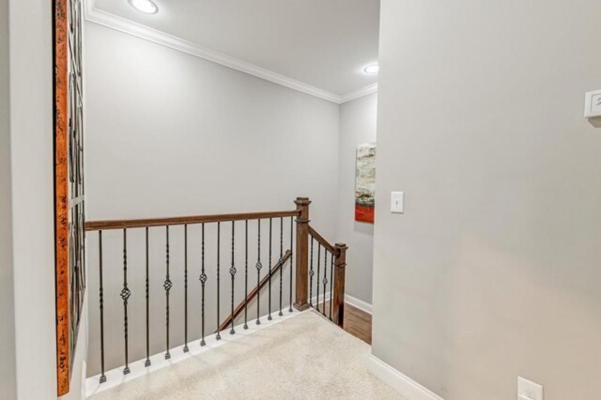 Picture of Home For Sale in Mount Pleasant, South Carolina, United States