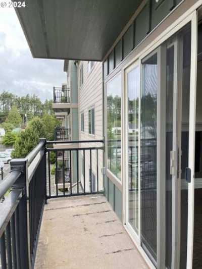 Home For Sale in Florence, Oregon
