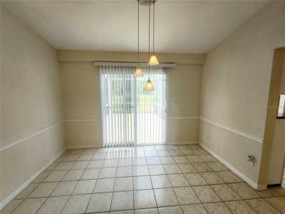 Home For Sale in Valrico, Florida