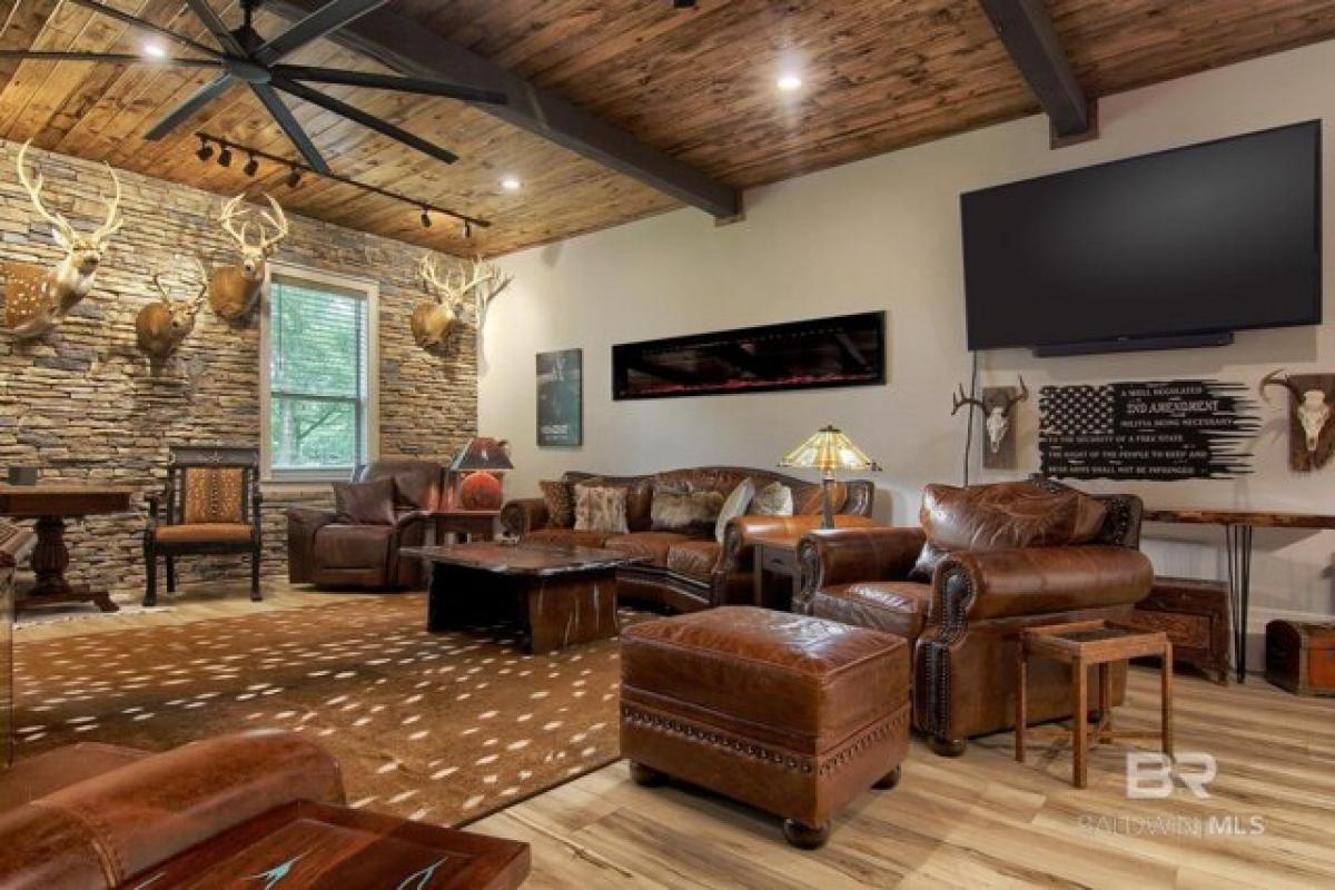 Picture of Home For Sale in Fairhope, Alabama, United States