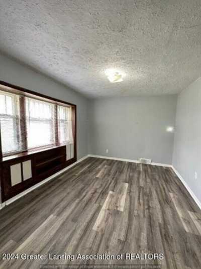 Home For Sale in Lansing, Michigan