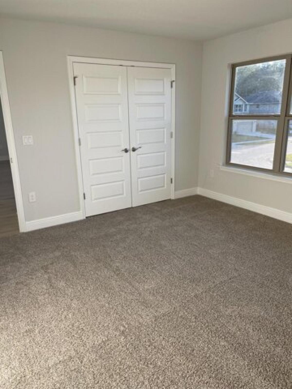 Picture of Home For Sale in Crestview, Florida, United States