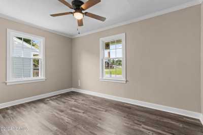 Home For Sale in Elizabeth City, North Carolina