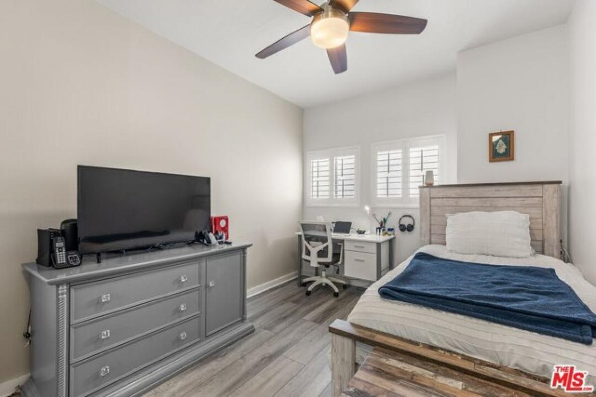 Picture of Home For Sale in Beverly Hills, California, United States