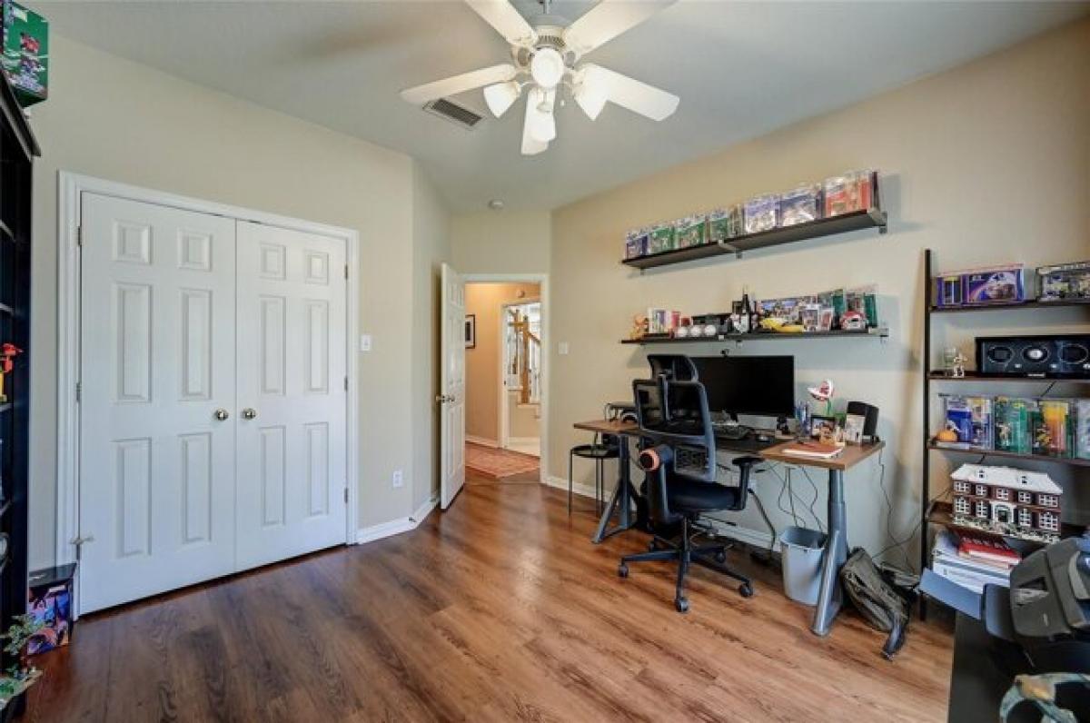 Picture of Home For Sale in Mansfield, Texas, United States