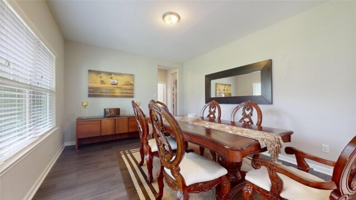 Picture of Home For Sale in Willis, Texas, United States