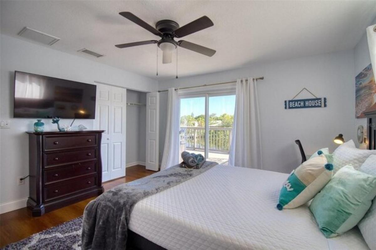 Picture of Home For Sale in Palm Harbor, Florida, United States