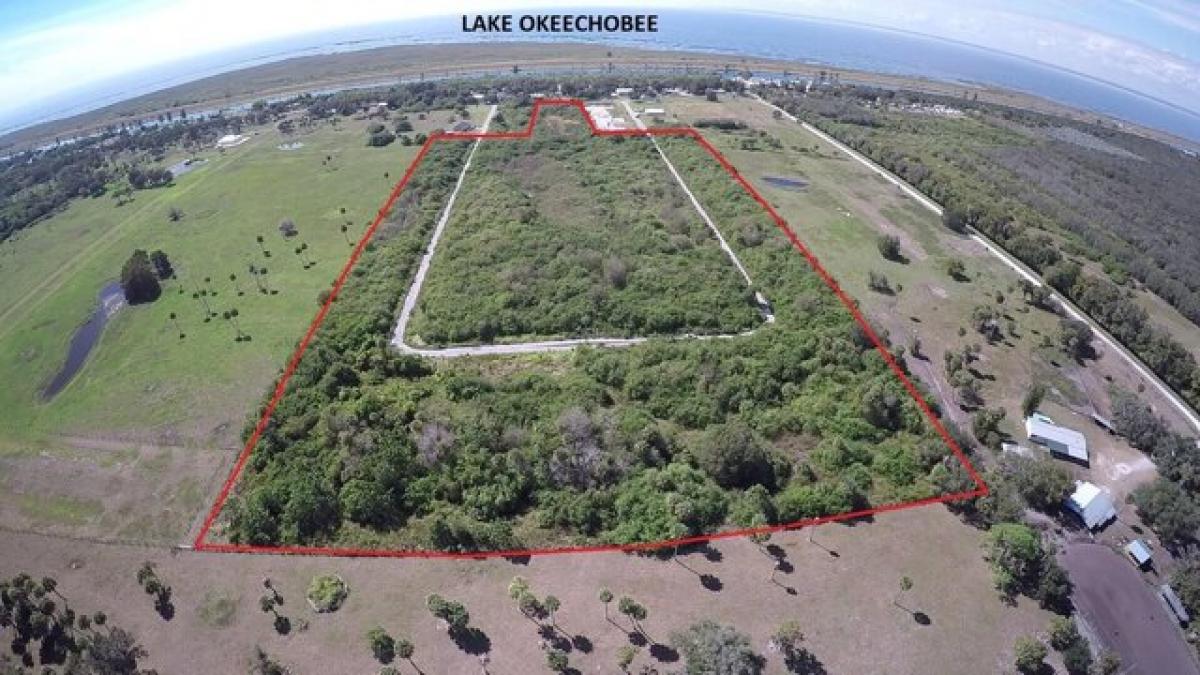 Picture of Residential Land For Sale in Okeechobee, Florida, United States