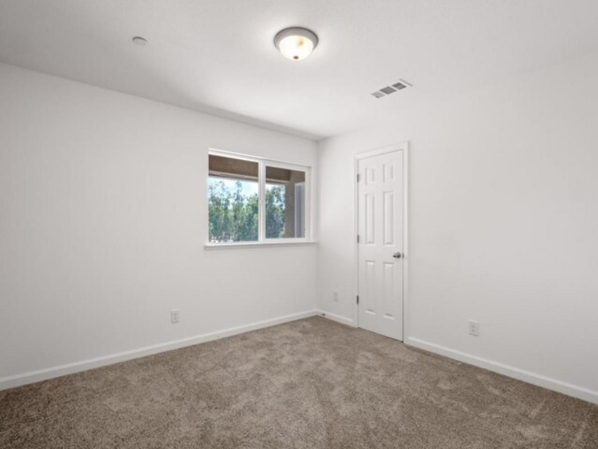 Picture of Home For Sale in Coarsegold, California, United States