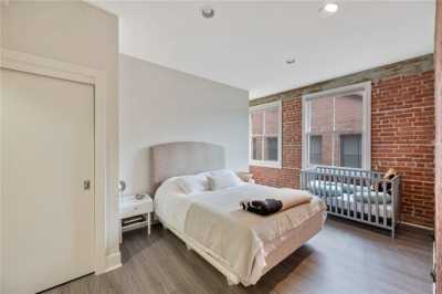 Home For Sale in Pasadena, California