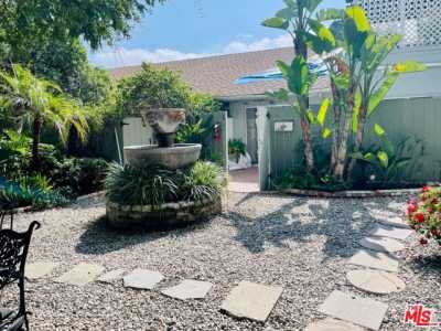 Apartment For Rent in 