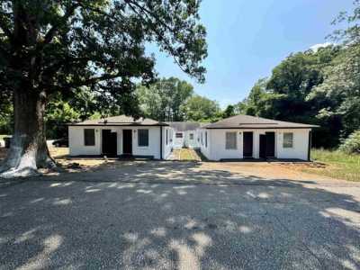 Home For Sale in Spartanburg, South Carolina