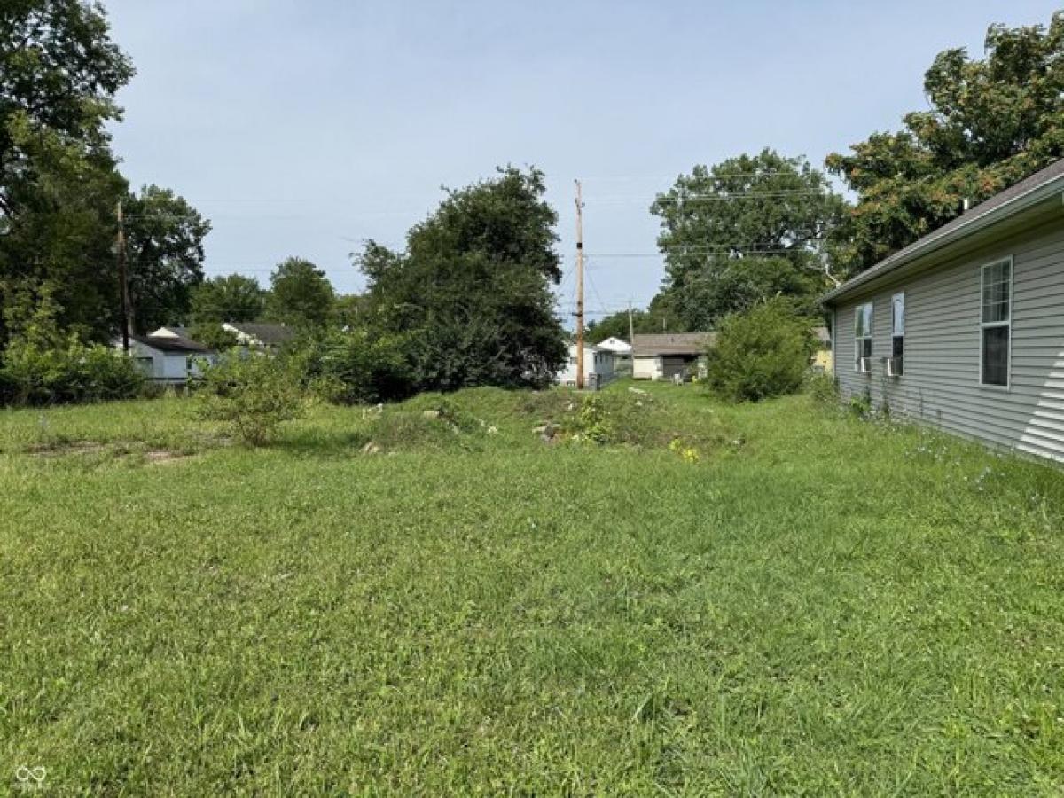 Picture of Residential Land For Sale in Indianapolis, Indiana, United States