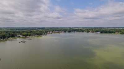 Home For Sale in Cedar Lake, Indiana