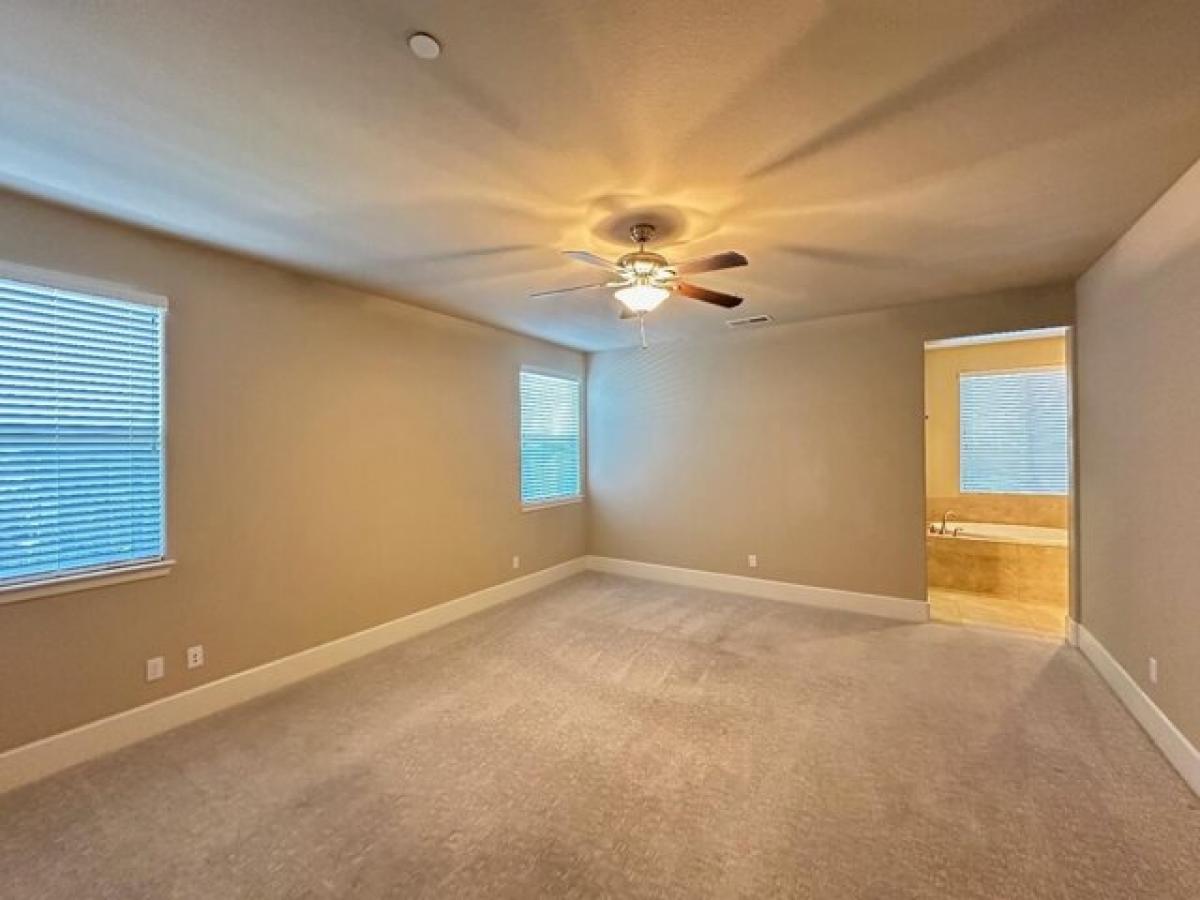 Picture of Home For Sale in Clovis, California, United States