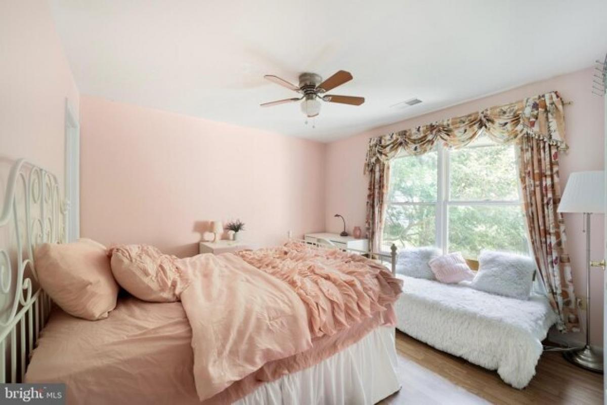 Picture of Home For Sale in Gaithersburg, Maryland, United States