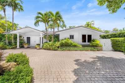 Home For Rent in Key Biscayne, Florida