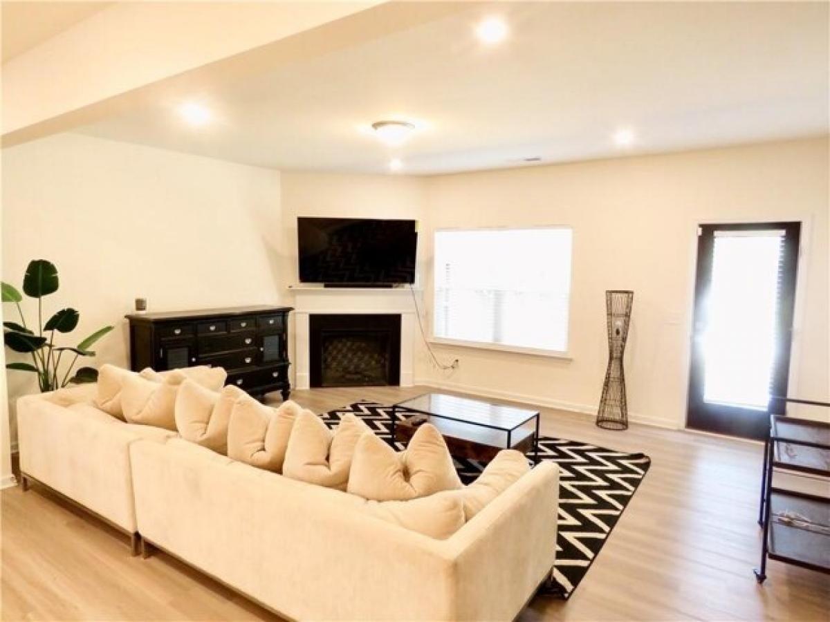 Picture of Home For Sale in Mableton, Georgia, United States